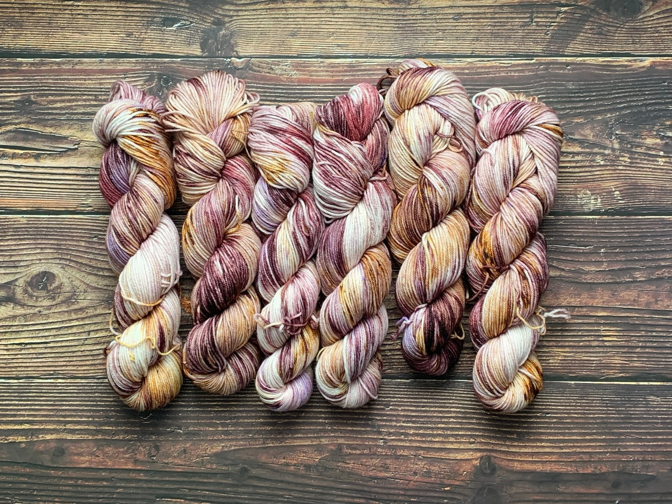 Garlic Bulbs - Homestead Harvest Collection - Sweet Pea & Sparrow - Dyed to Order
