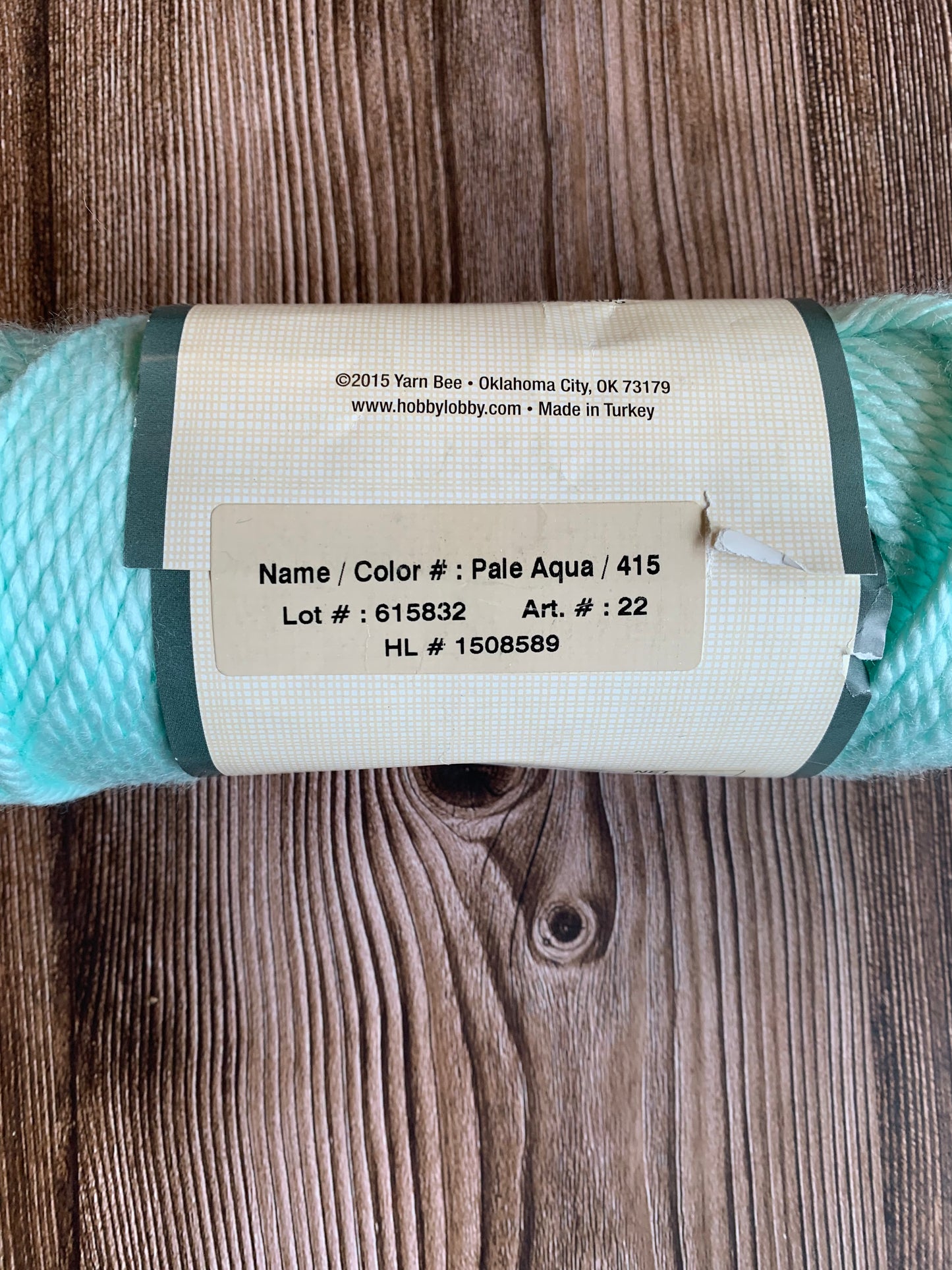 Super Bulky - Yarn Bee - Acrylic