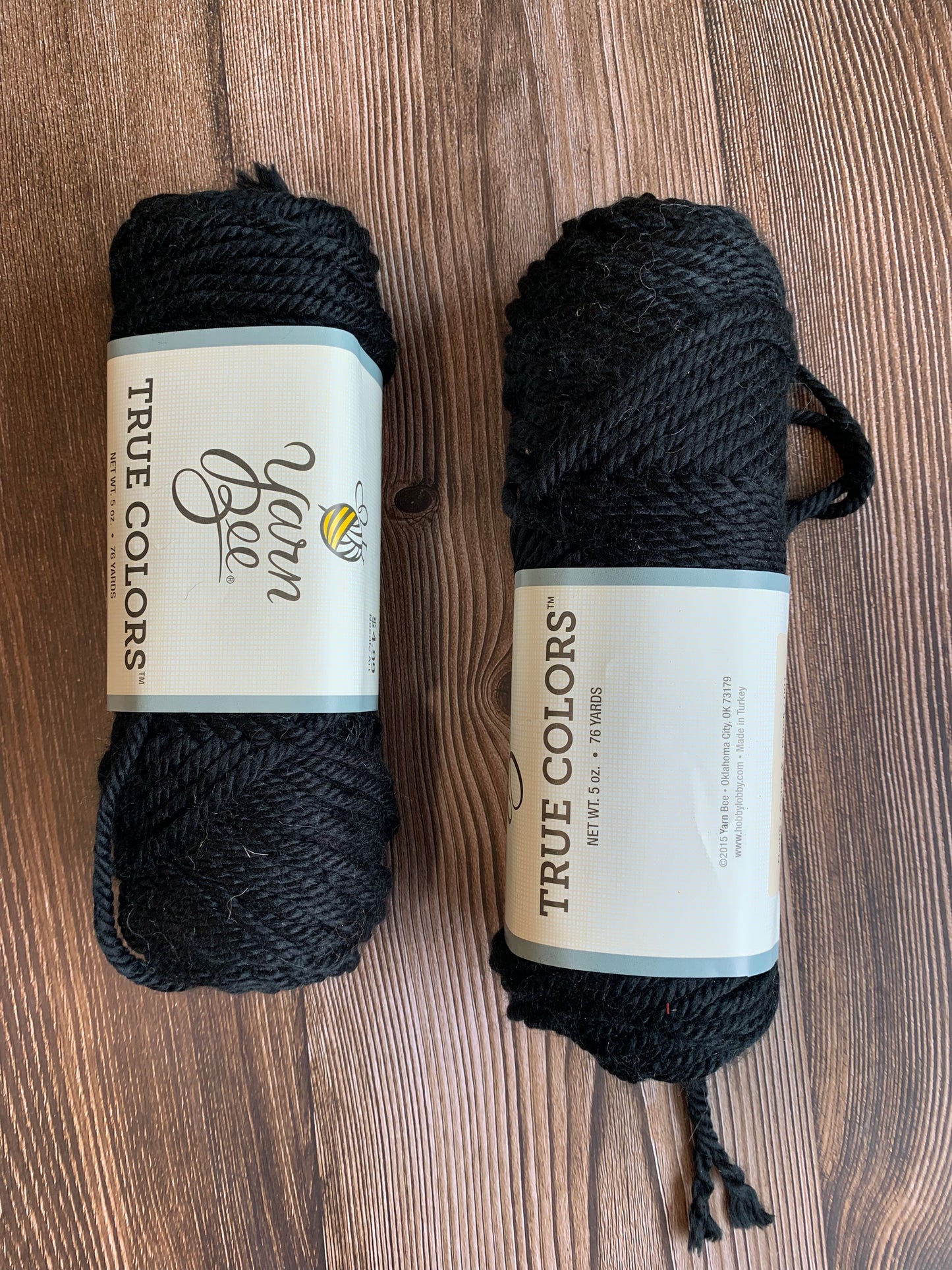 Super Bulky - Yarn Bee - Acrylic