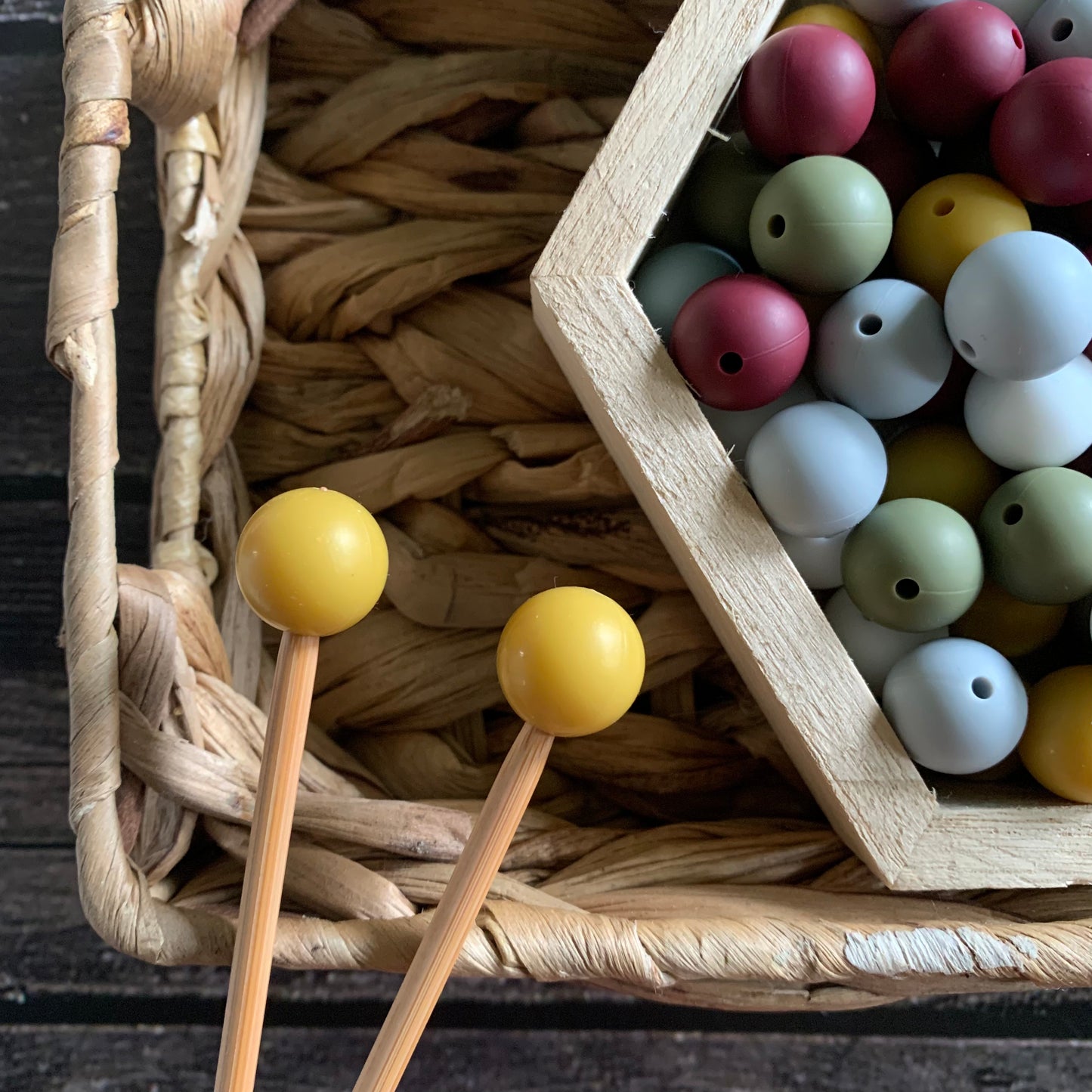 Set of 6 Large Round Stitch Stoppers- Sweet Pea & Sparrow